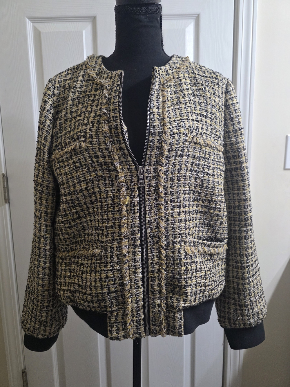 Woven Tweed Zip-Front Jacket in Black & Cream (With Hints Of Gold)